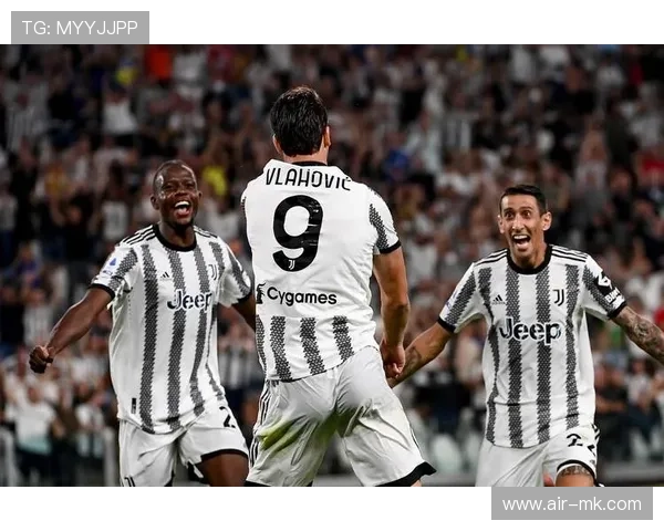 尤文图斯防守数据亮眼,防线稳固成争冠关键 尤文图斯防守数据亮眼,防线稳固成争冠关键